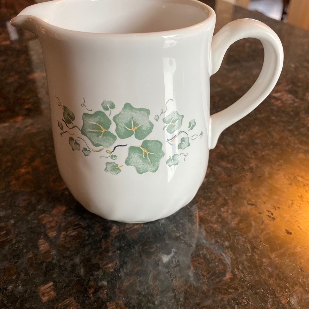 Corelle Coordinates Callaway Creamer